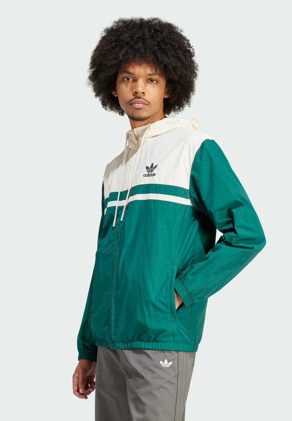 

Куртка adidas Originals, цвет collegiate green