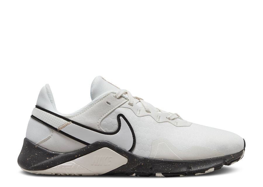 

Кроссовки Nike Wmns Legend Essential 2 Premium 'Sail Black', белый