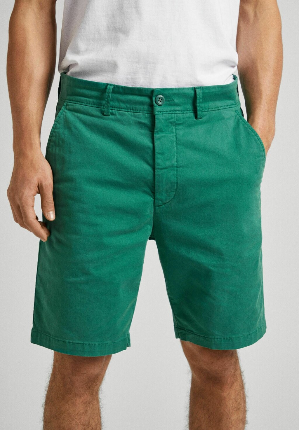 

Шорты REGULAR Pepe Jeans, цвет jungle green