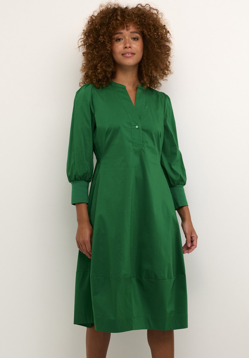 Дневное платье CUANTOINETT 3/4 SLEEVE Culture, цвет jolly green