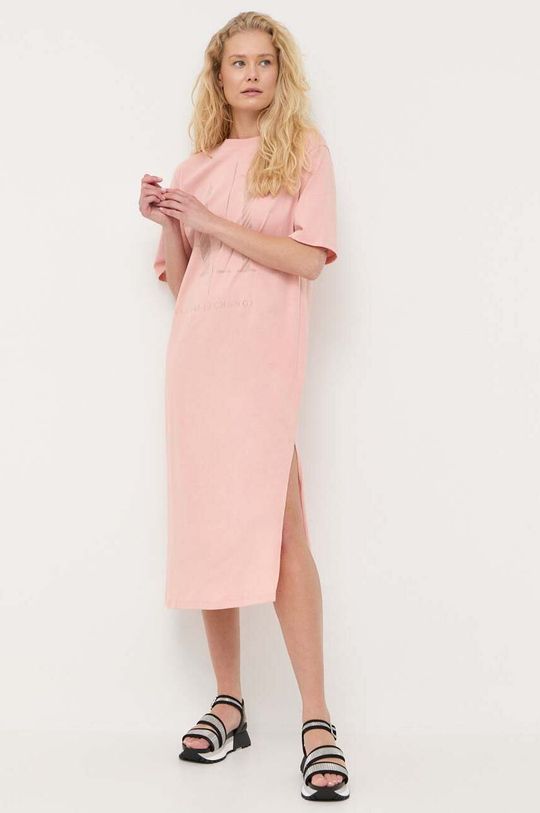 цена Платье Армани Exchange Armani Exchange, розовый