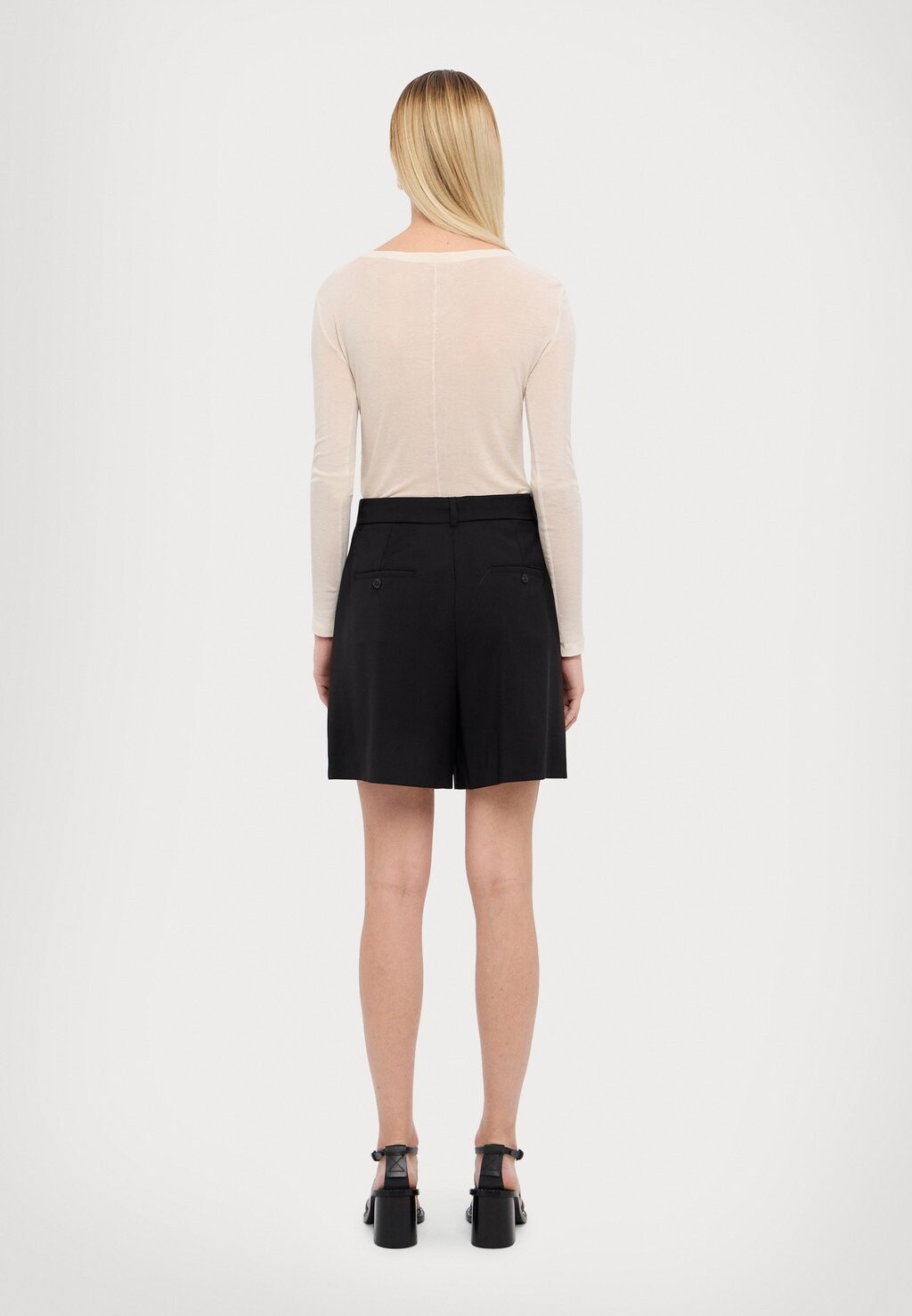

Шорты WEEKEND MaxMara, черный