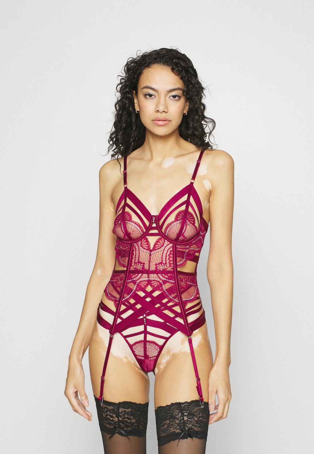 

Бюстгальтер на косточках Hunkemöller
