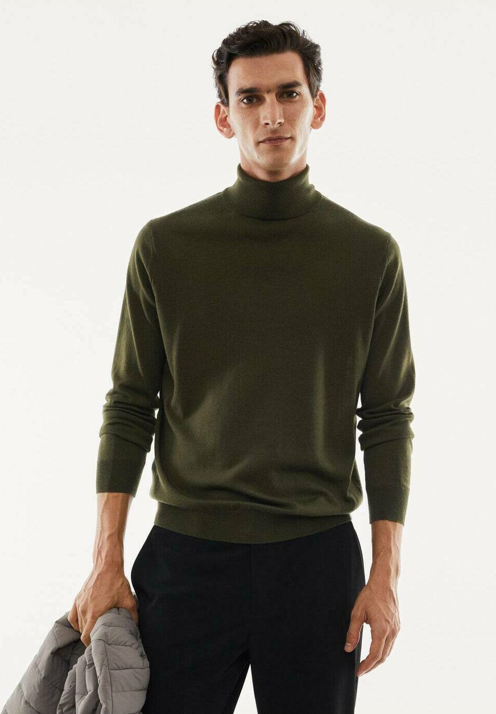 

Вязаный свитер WILLYT Mango, цвет olive green