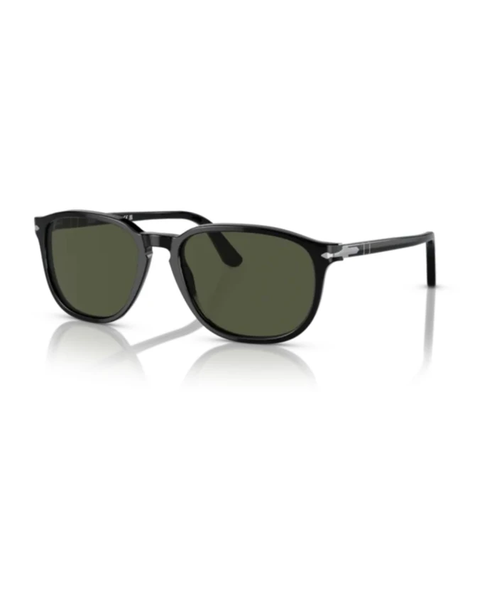 

Коллекция стильных солнцезащитных очков Persol, черный