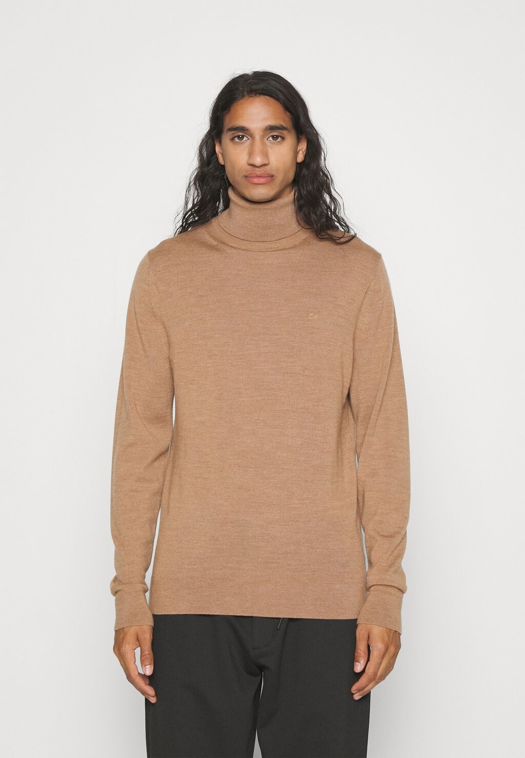 

Свитер Calvin Klein