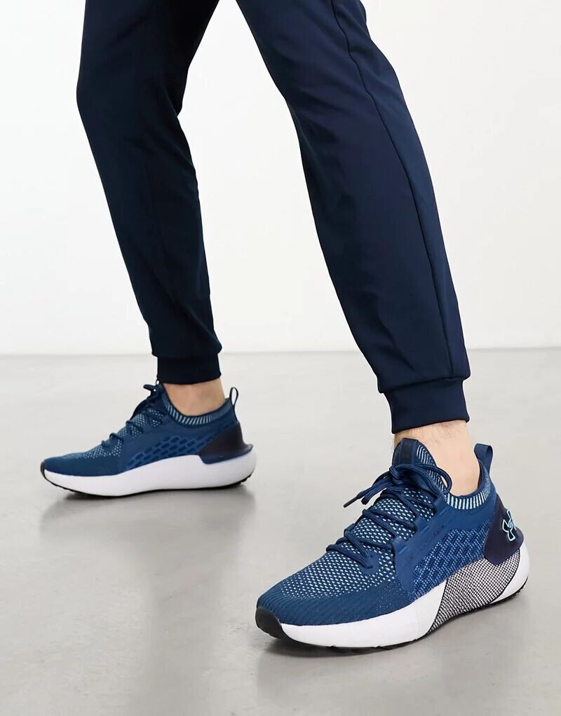 

Синие кроссовки Under Armour HOVR Phantom 3 SE