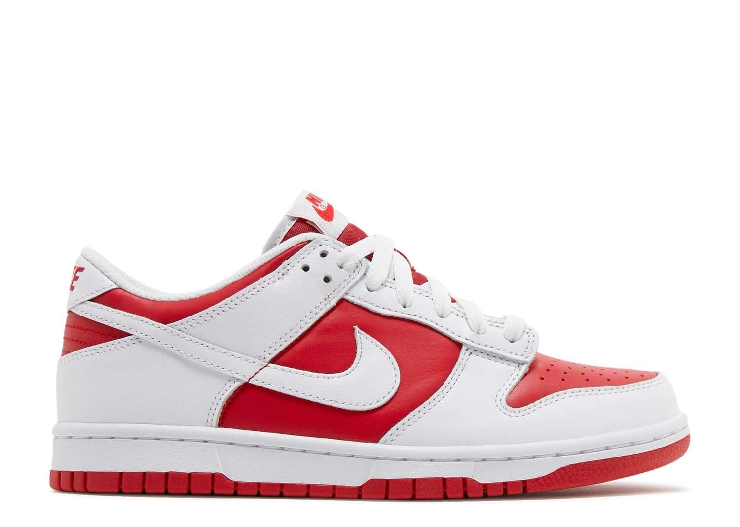 

Кроссовки Nike Dunk Low Gs 'Championship Red', красный