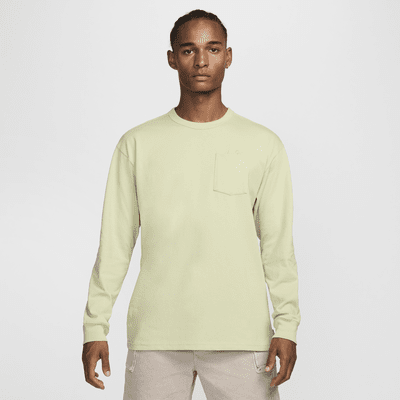 

Футболка Nike Sportswear Premium Essentials, цвет Olive Aura