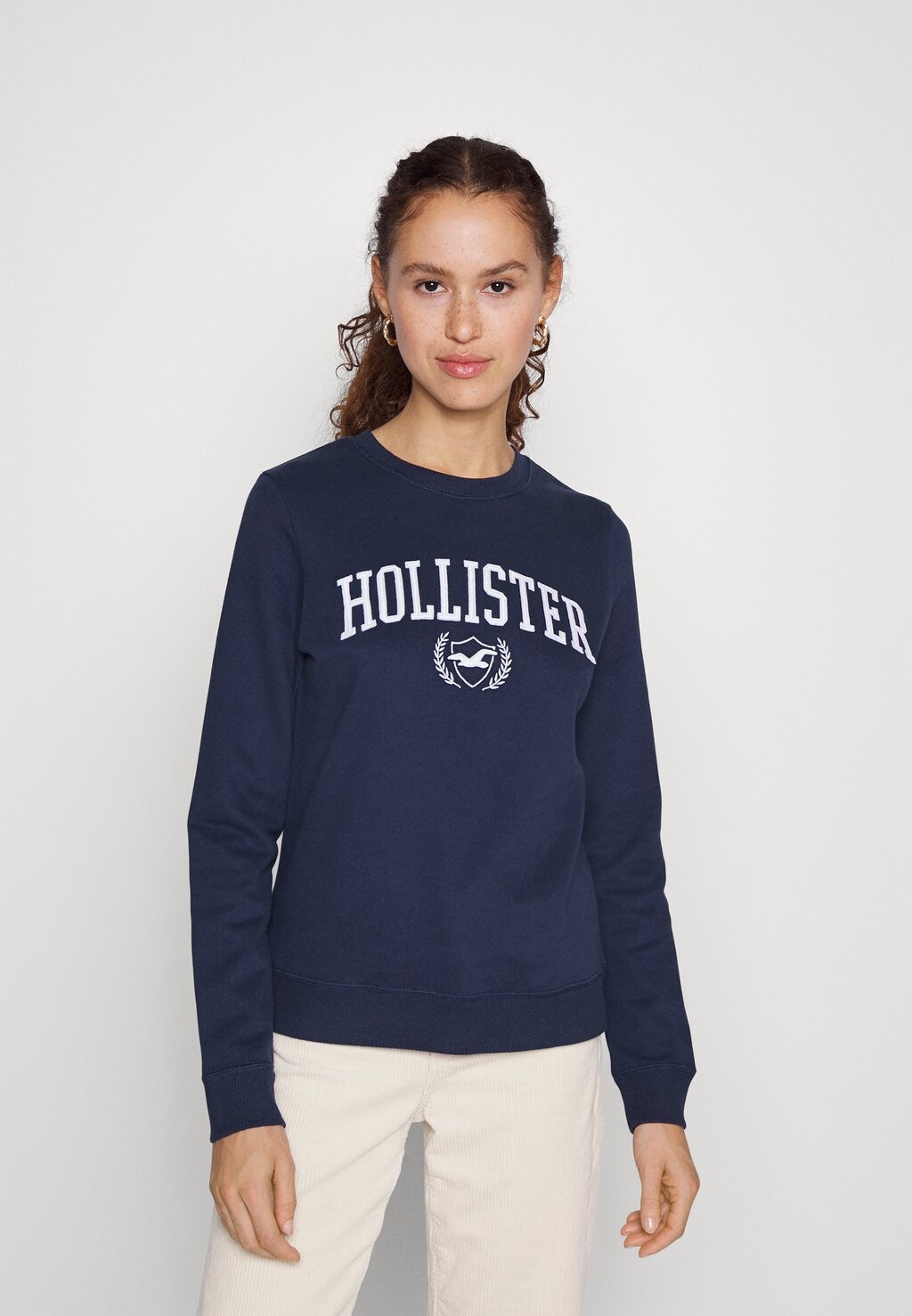 

Толстовка Hollister Co., темно-синий