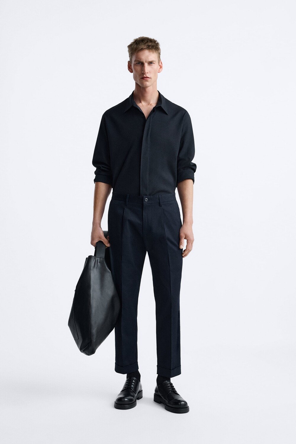 

Брюки со складками Zara, темно-синий