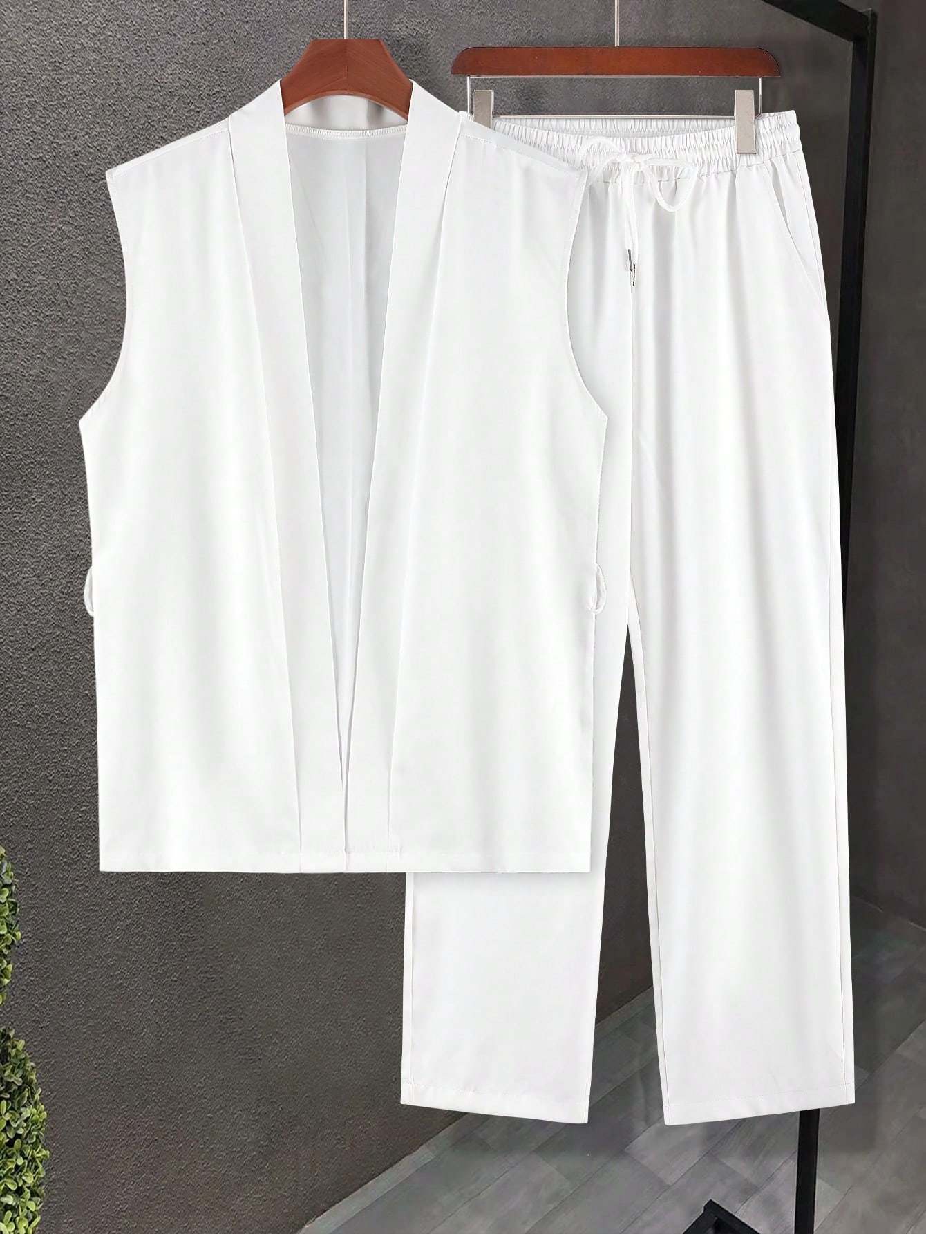 Мужской однотонный комплект из жилета и брюк Manfinity Hypemode, белый