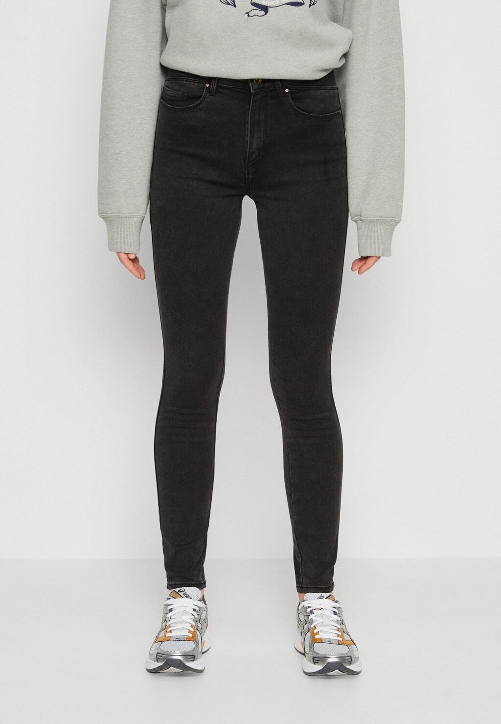 

Джинсы Skinny Fit ONLY Onlroyal, черный деним