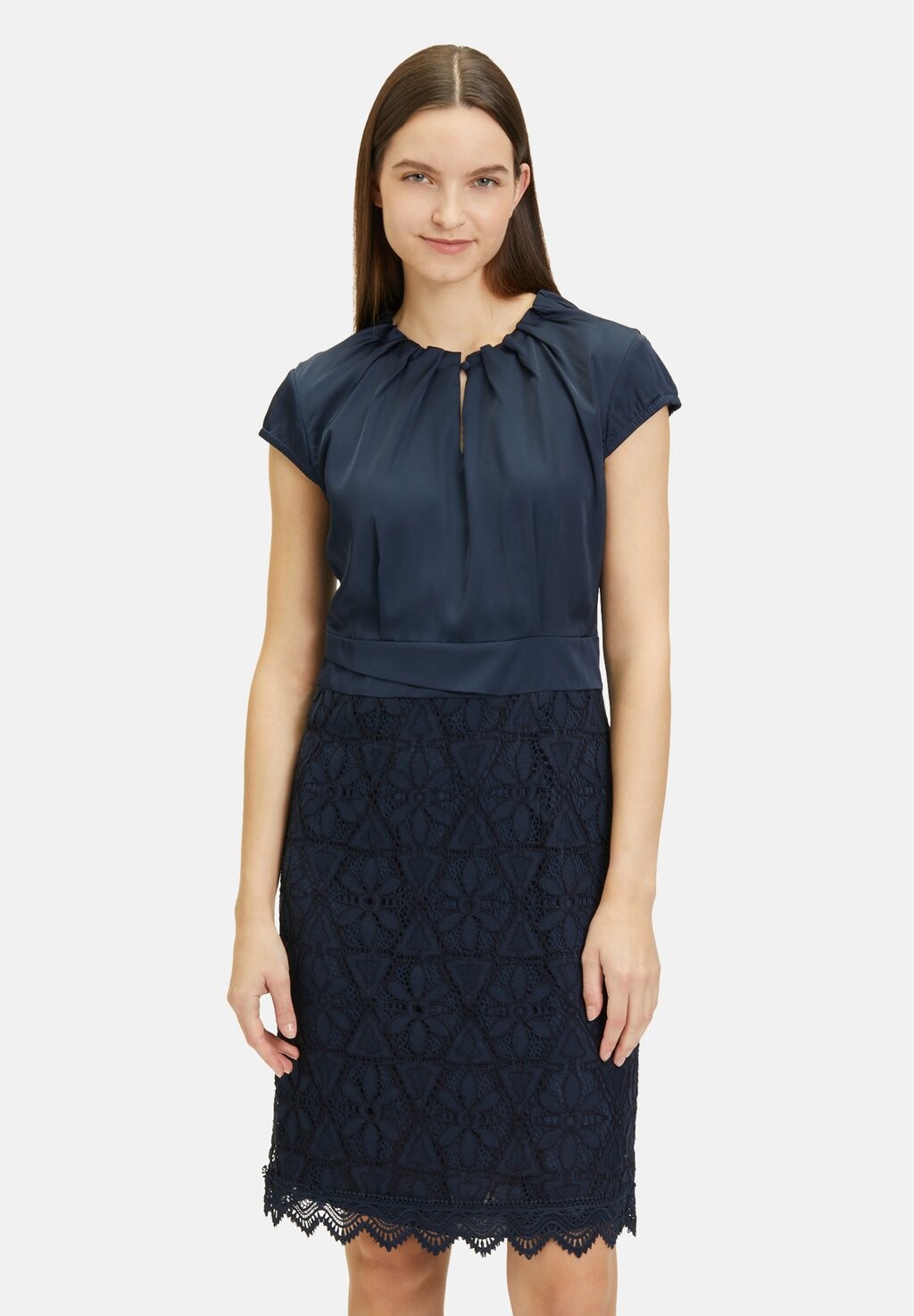 

Платье повседневное Betty & Co, цвет navy blue