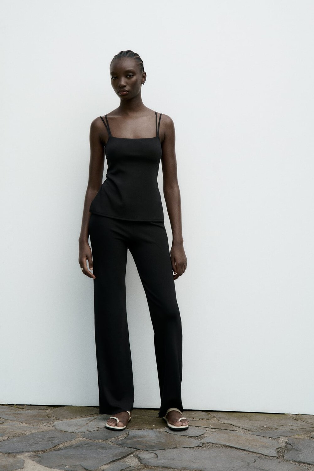 

Мягкий топ с тягами ZARA, черный