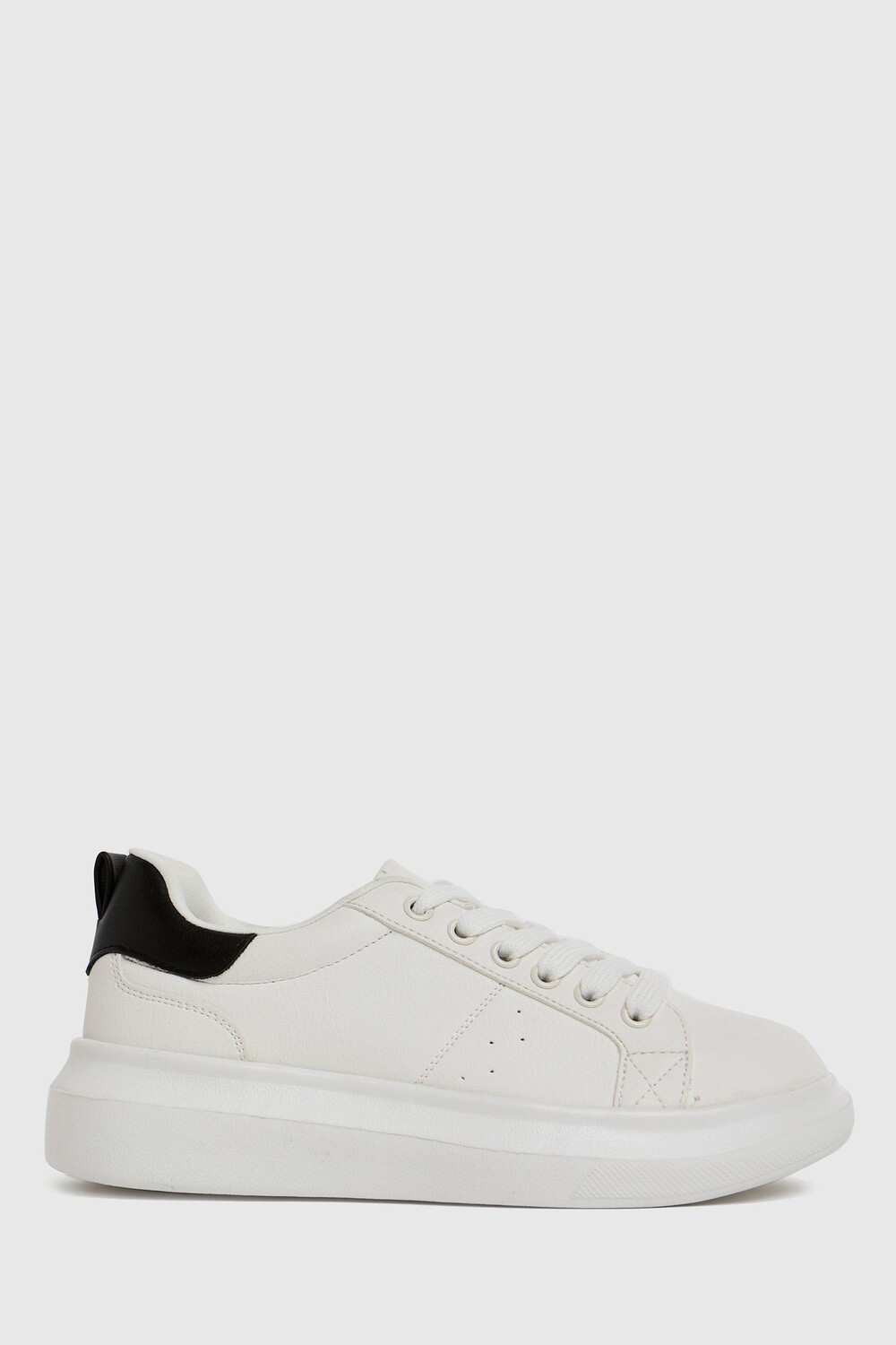 

Белые кроссовки Maverick на шнуровке Schuh, белый