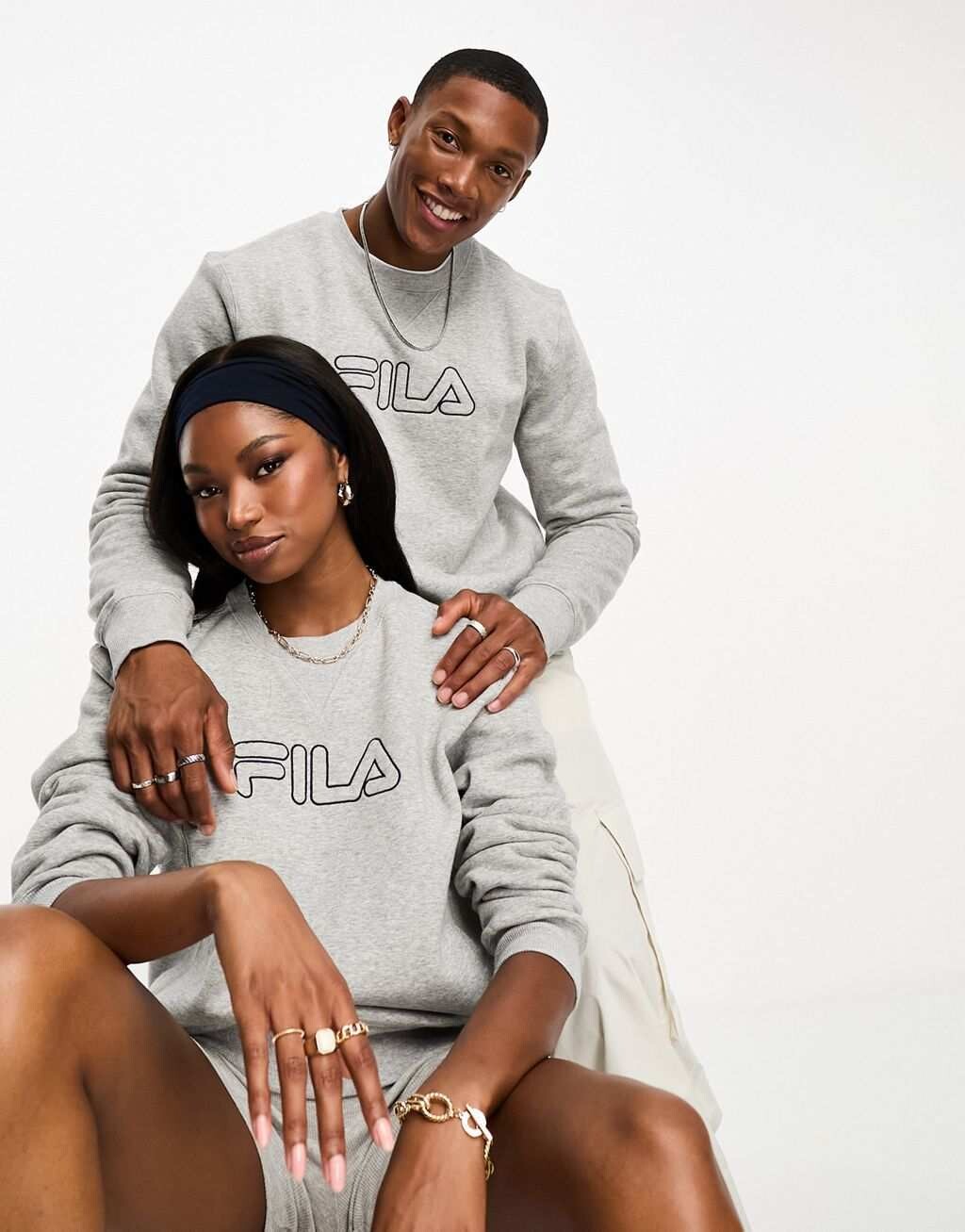 

Серый свитшот унисекс Heritage Fila