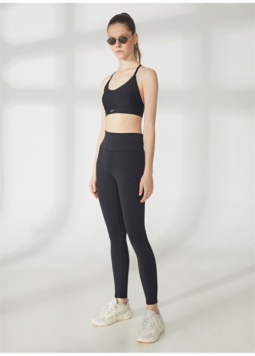 

Черные женские длинные леггинсы Reebok