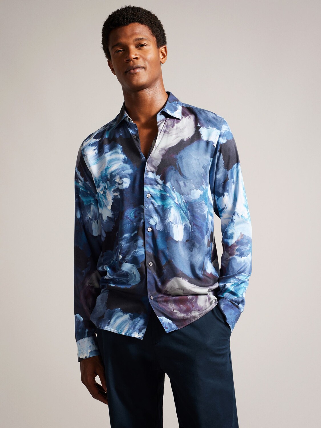 

Рубашка с длинным рукавом и ярким цветочным принтом Ted Baker, синий/мульти