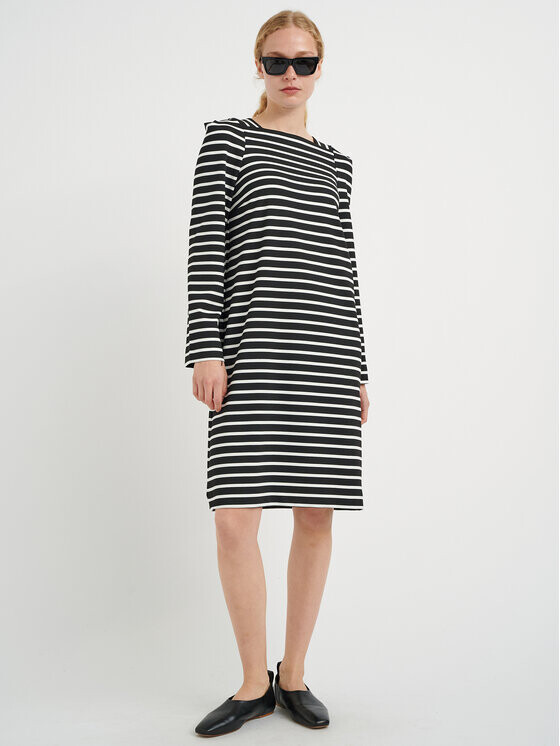 

Платье на каждый день женственное Inwear, черный