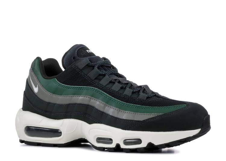 Air max 95 hot sale essential outdoor green