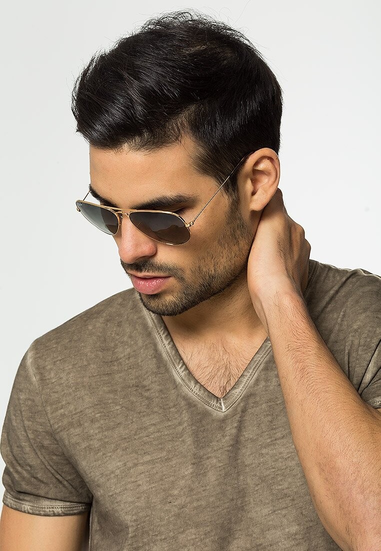

Солнцезащитные очки Ray-Ban