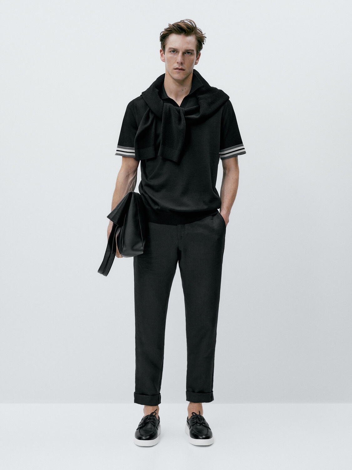 

Контрастный свитер поло с короткими рукавами Massimo Dutti, черный