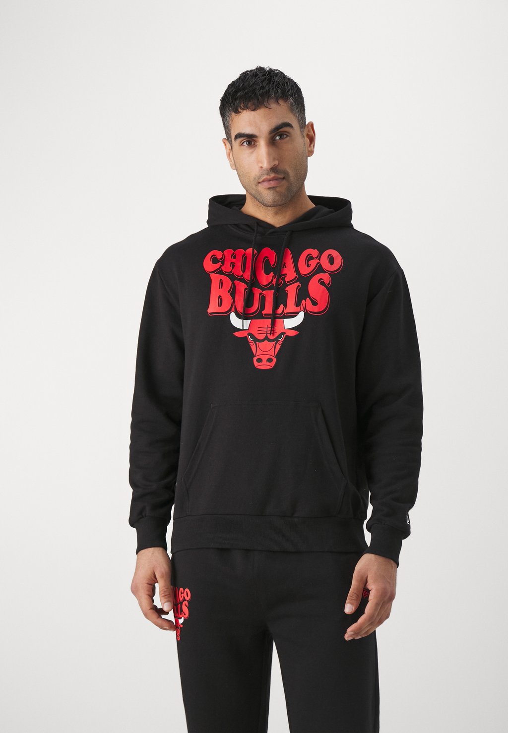 

Team Nba Chicago Bulls Script Hoody New Era, цвет black/red