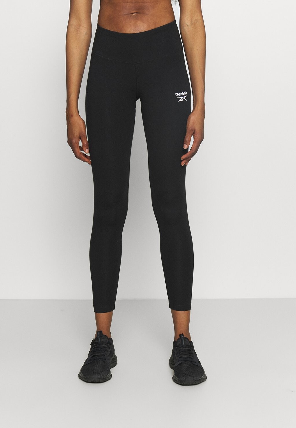 

Леггинсы Reebok, черный