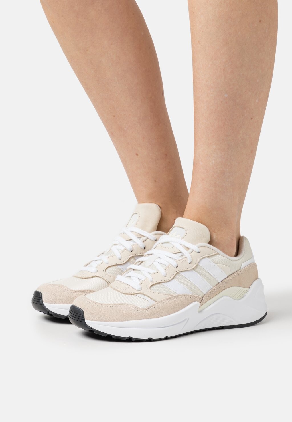 

Кроссовки adidas Originals