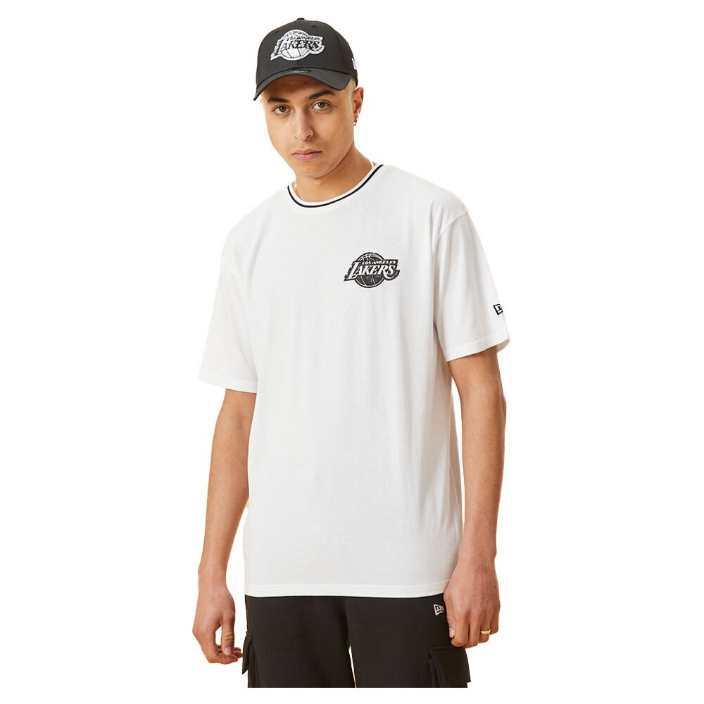 

Футболка New Era Essential Graphic Oversize Los Angeles Lakers, белый