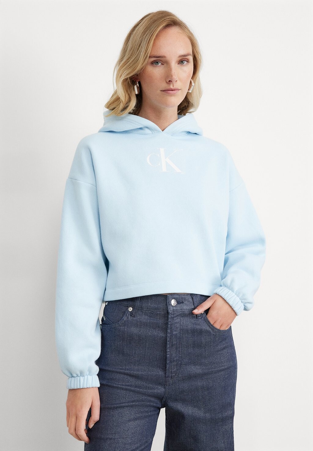 

Толстовка ТОЛСТОВКА С ПАЙЕТКАМИ Calvin Klein Jeans, синий на память