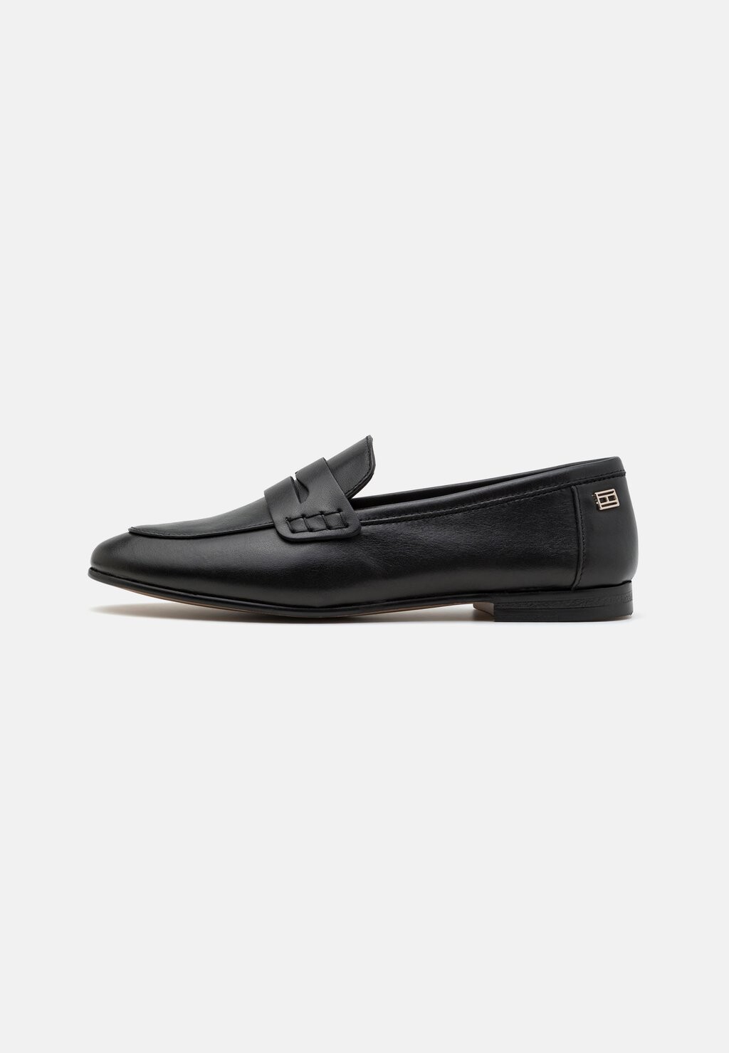 Слипоны ESSENTIAL LOAFER Tommy Hilfiger, черный