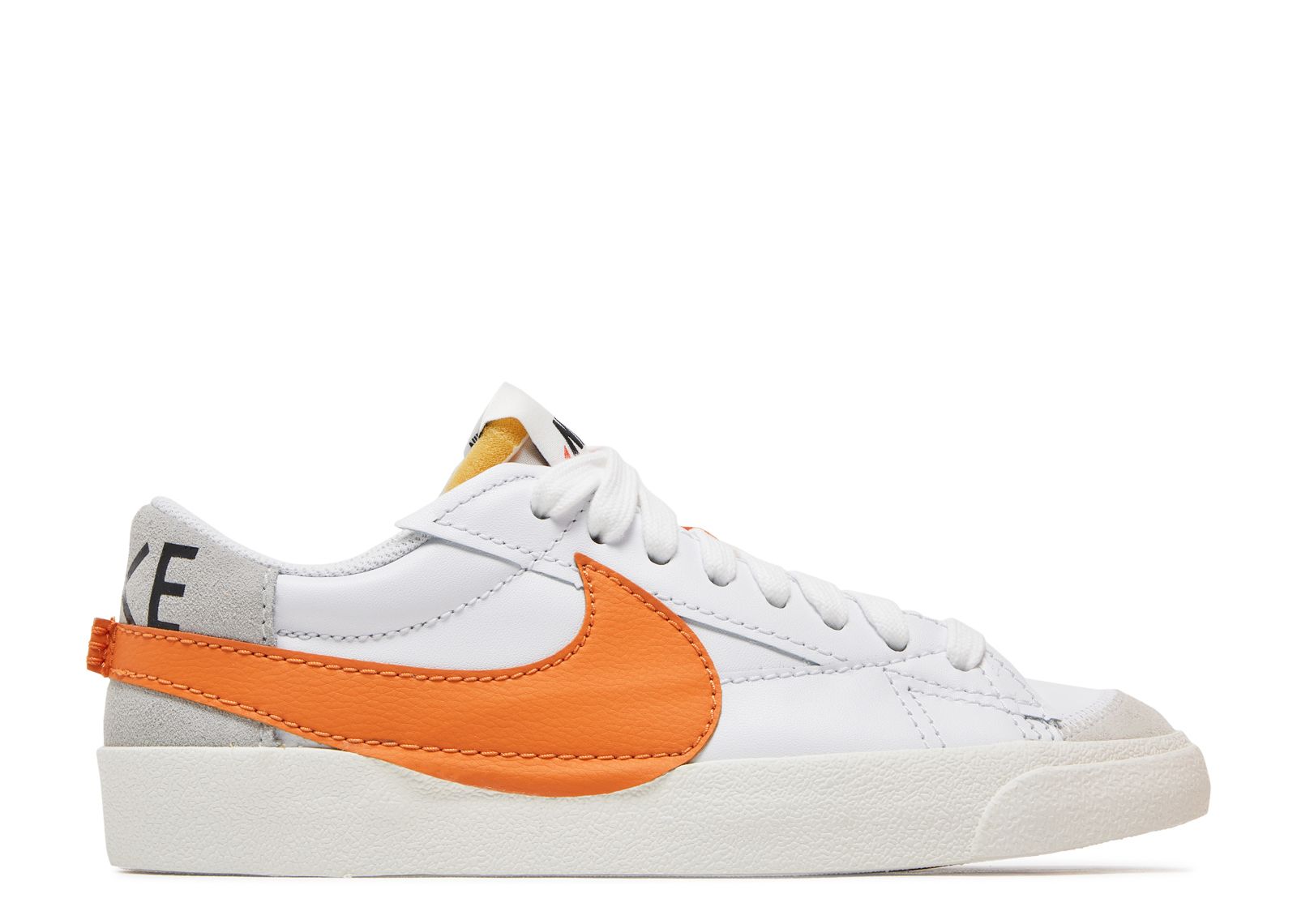 

Кроссовки Nike Blazer Low '77 Jumbo 'White Alpha Orange', белый, Белый;оранжевый