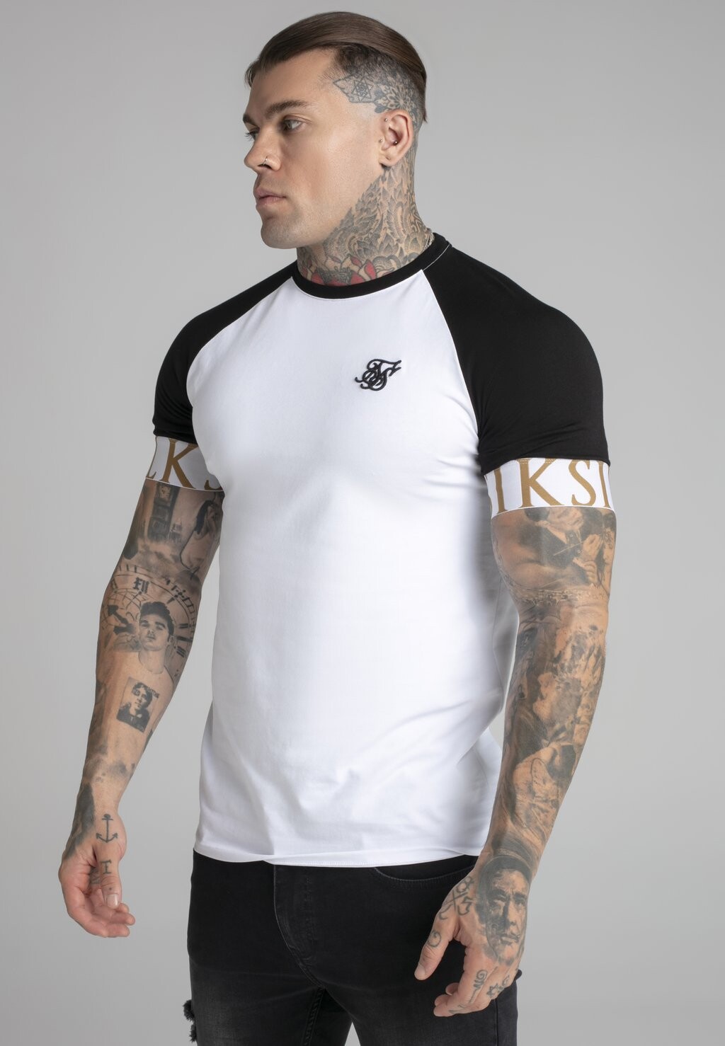 

Футболка с принтом SIKSILK, белая, черная, Черный