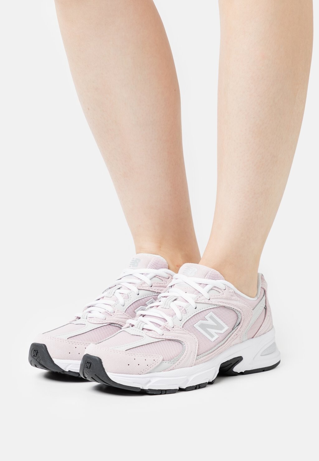 

Кроссовки New Balance