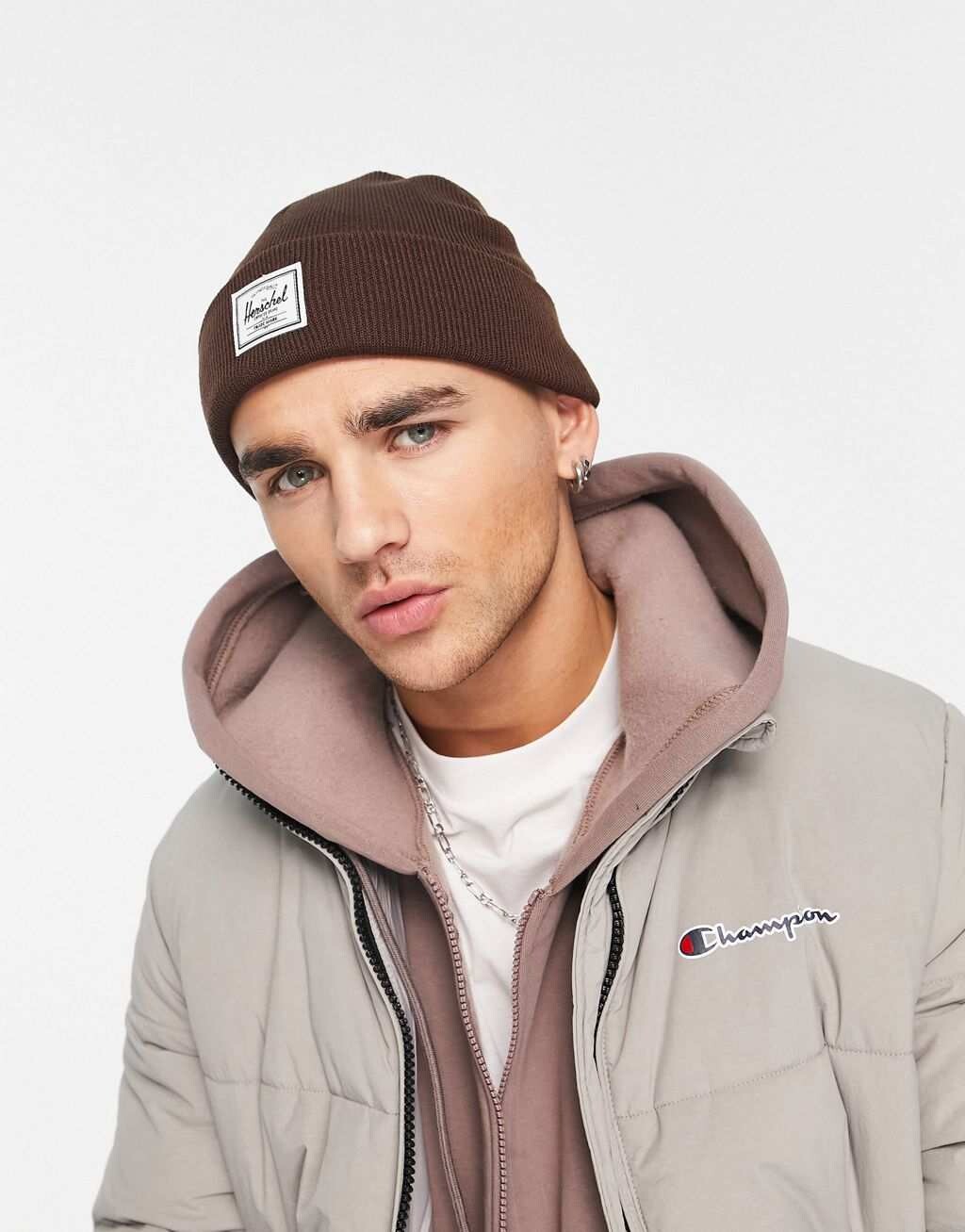 

Коричневая неглубокая шапка Herschel Supply Co Elmer