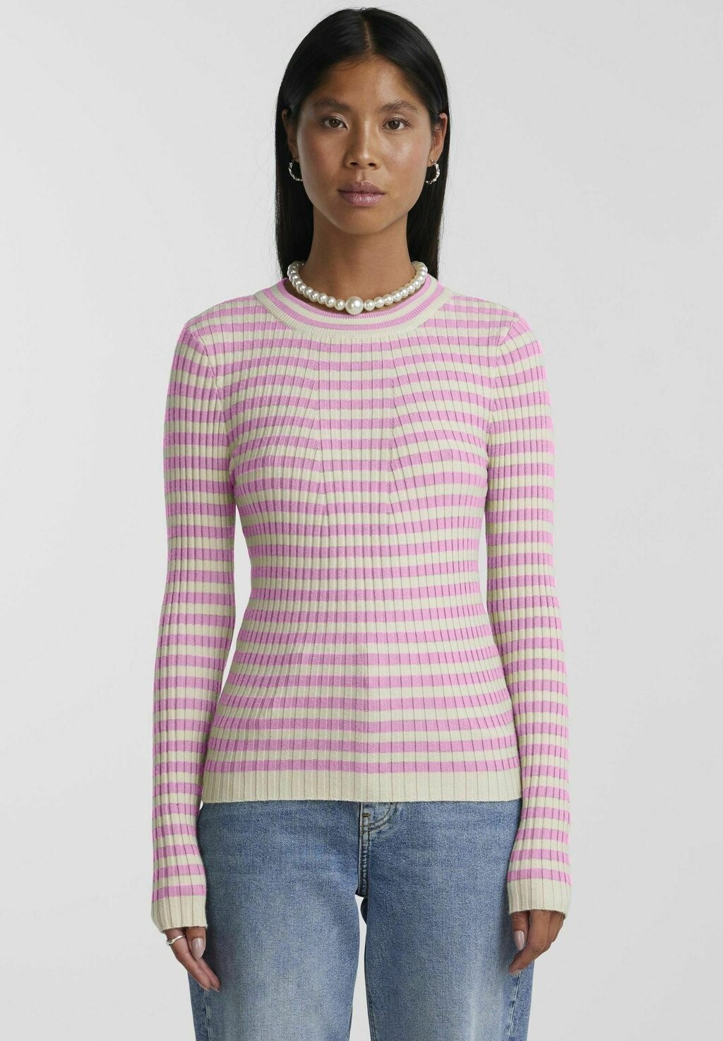 

Свитшот Pieces CRISTA LS O-NECK NOOS BC, цвет pastel lavender
