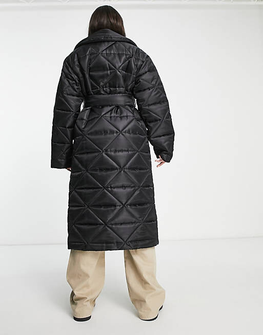 

Черное нейлоновое стеганое пуховое пальто ASOS DESIGN Tall