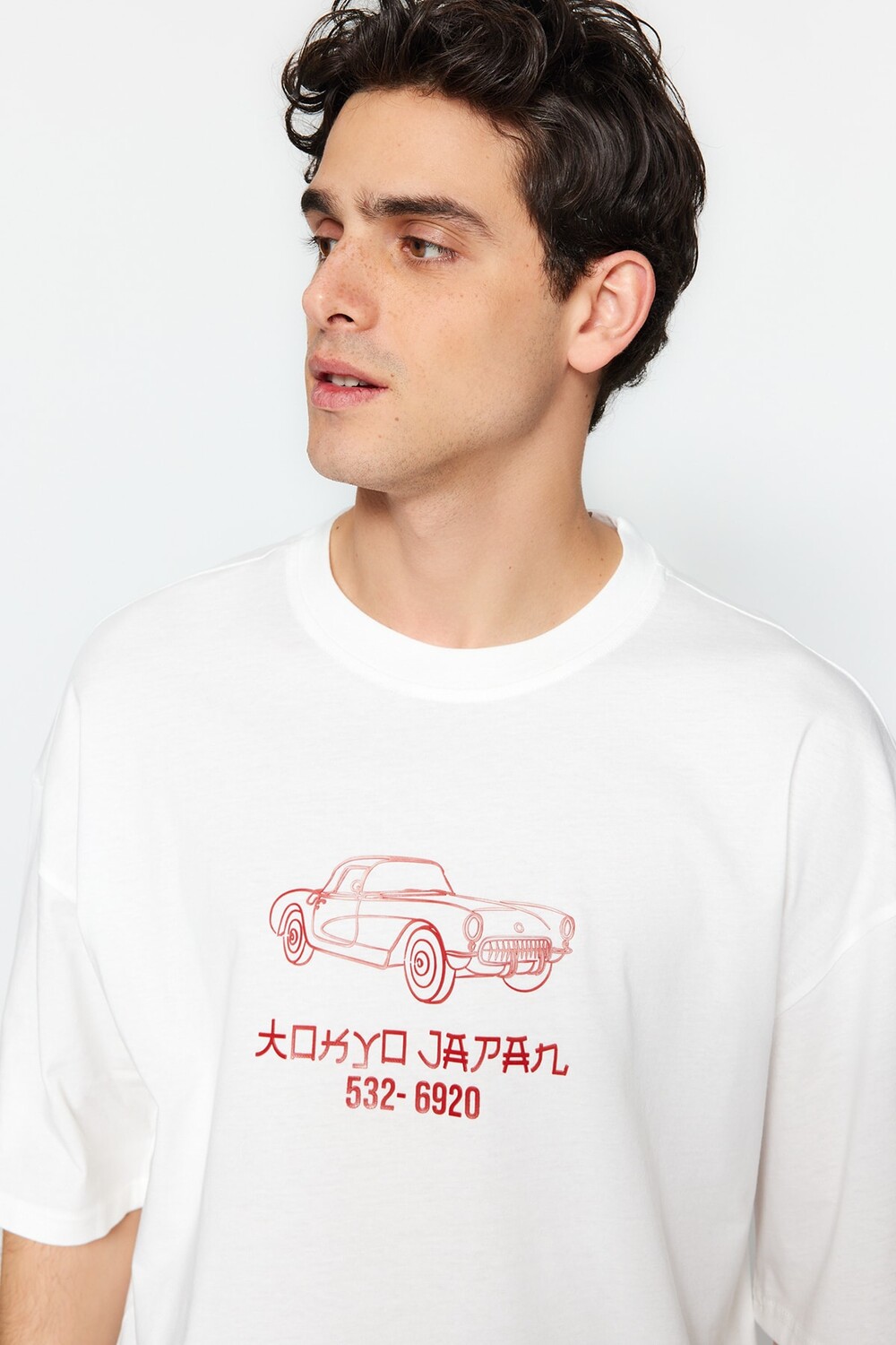 

Футболка TRENDYOL MAN, экру