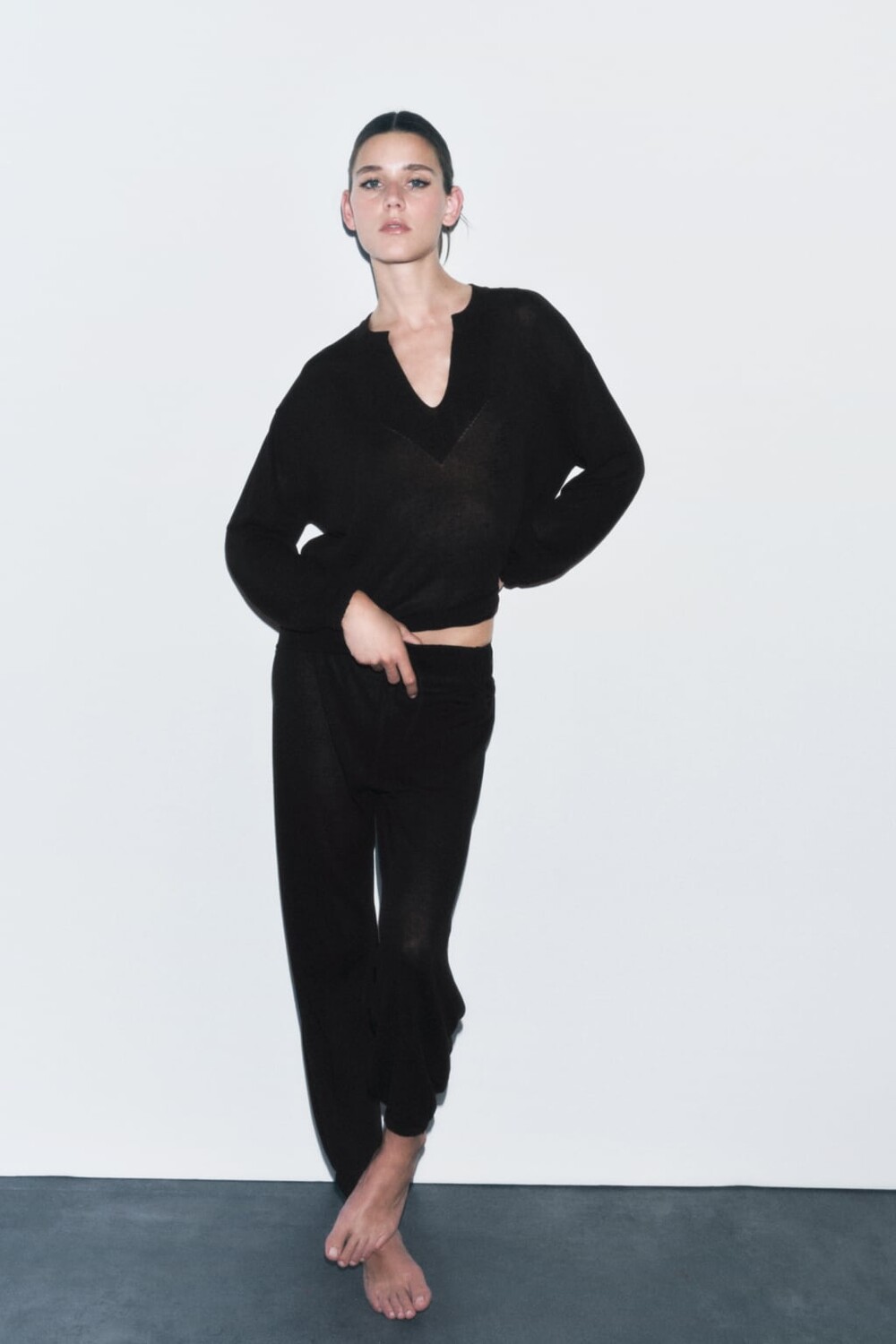 

Полупрозрачные трикотажные брюки ZARA, черный
