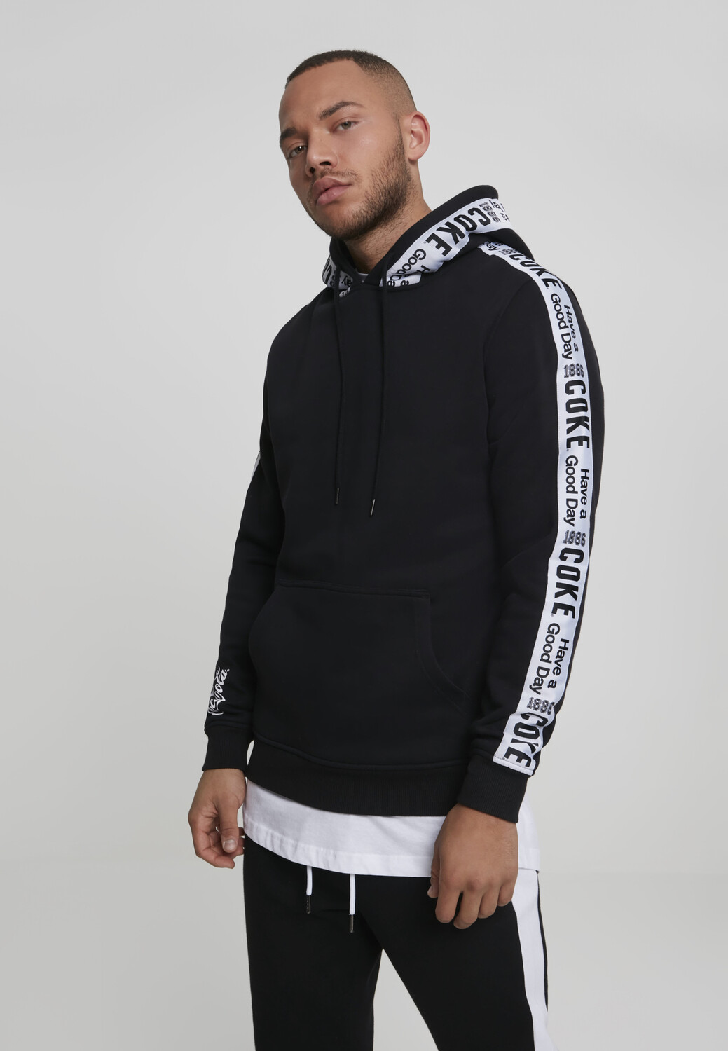 

Толстовка Merchcode Kapuzenpullover, черный
