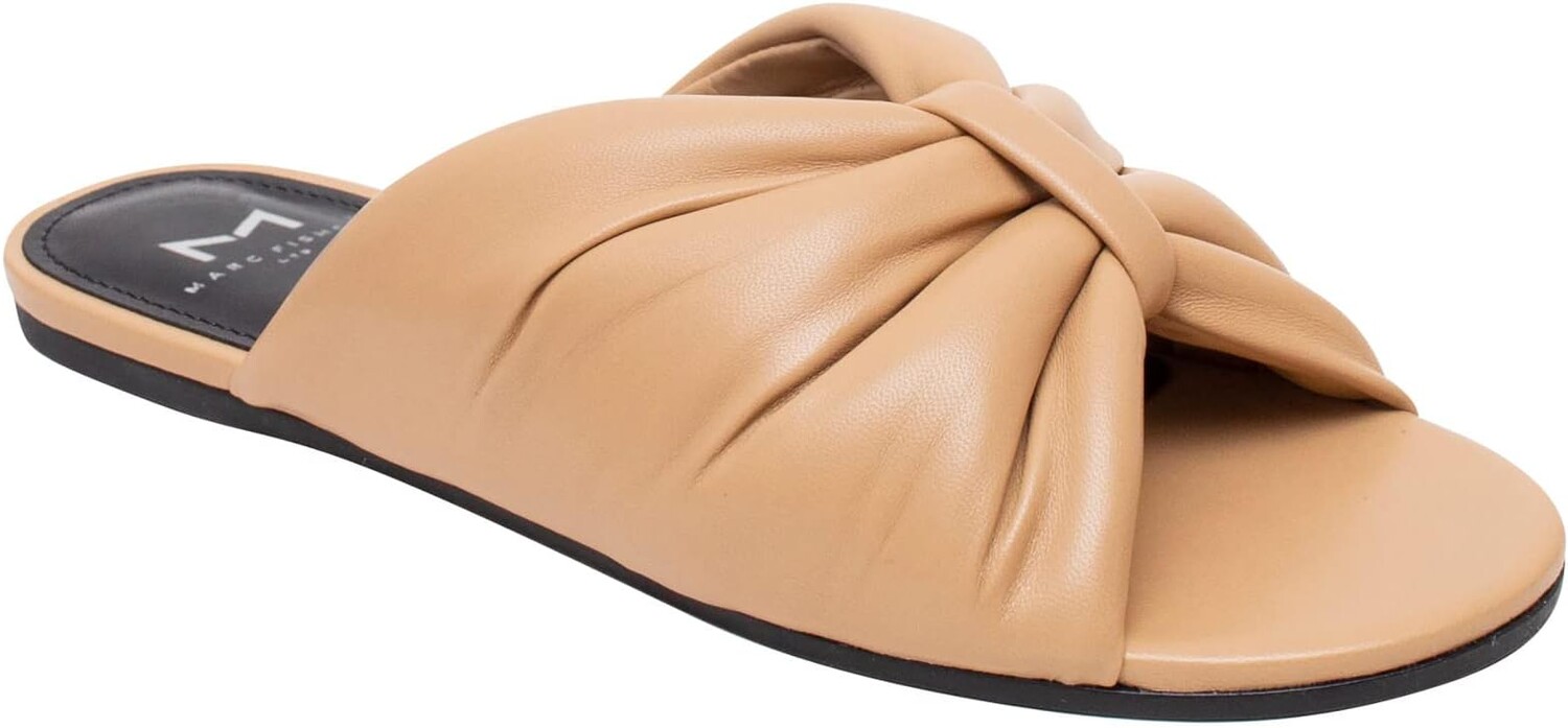 

Сандалии на плоской подошве Olita Marc Fisher LTD, цвет Light Natural Leather