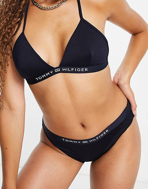 

Темно-синий бикини-топ с треугольными чашками и логотипом Tommy Hilfiger