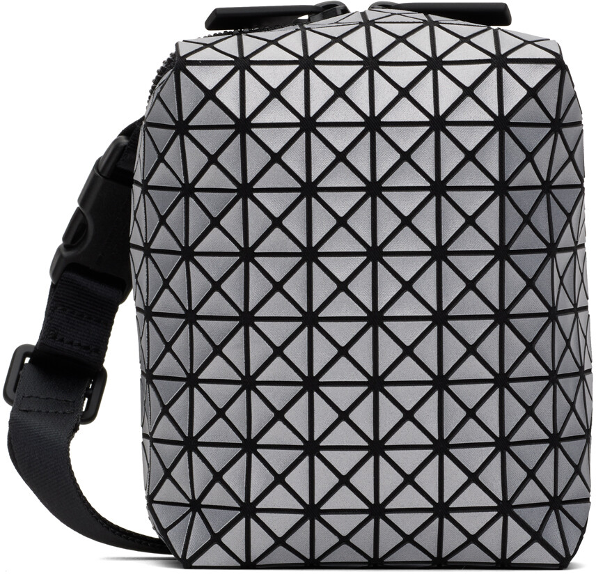 

Серебряная сумка «Жук» Bao Bao Issey Miyake