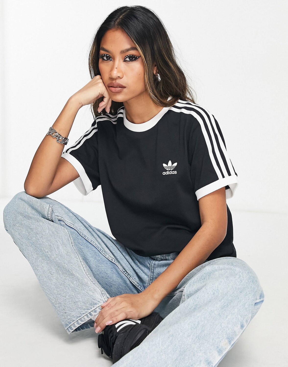 

Черная футболка с 3 полосками adidas Originals adicolor