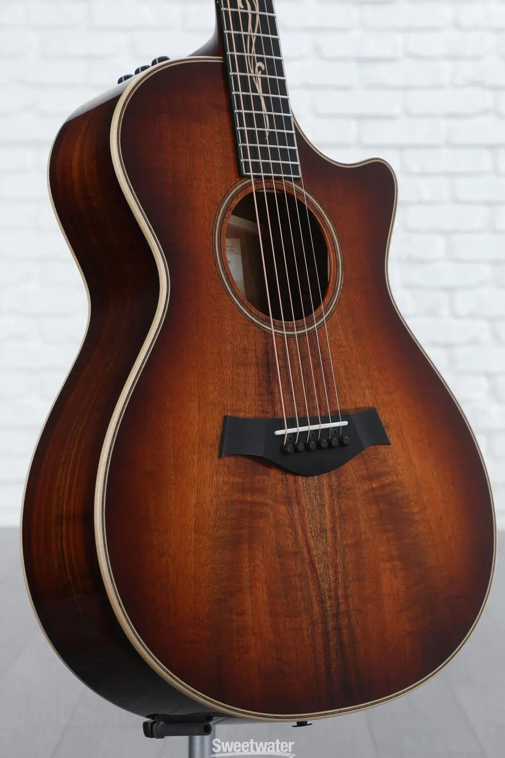 

Акустико-электрическая гитара Taylor K22ce V-Class — Shaded Edgeburst
