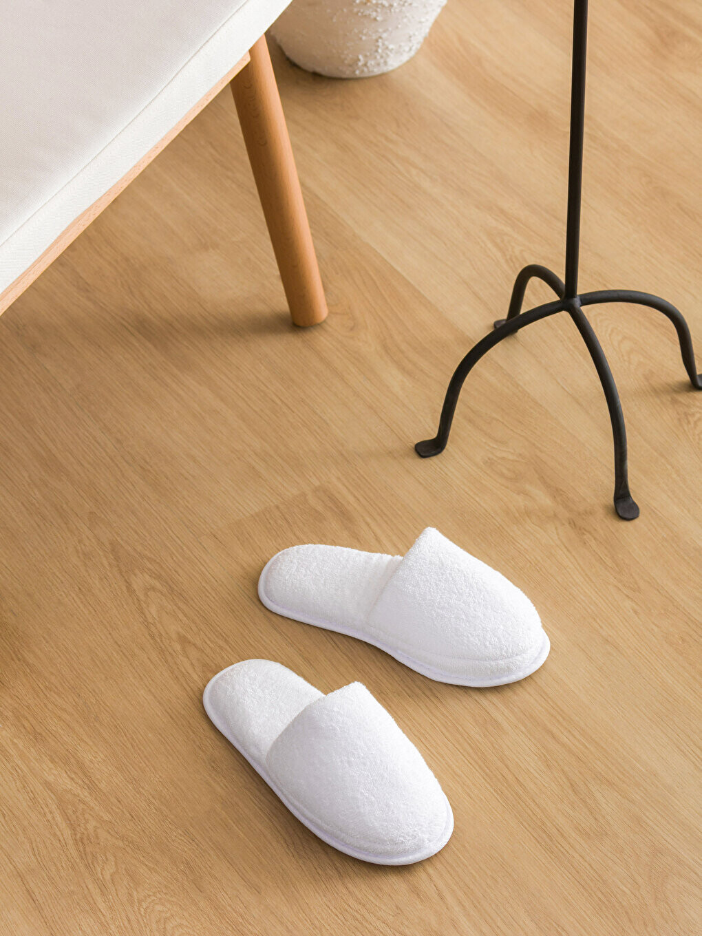 

Женские тапочки для ванной LCW HOME