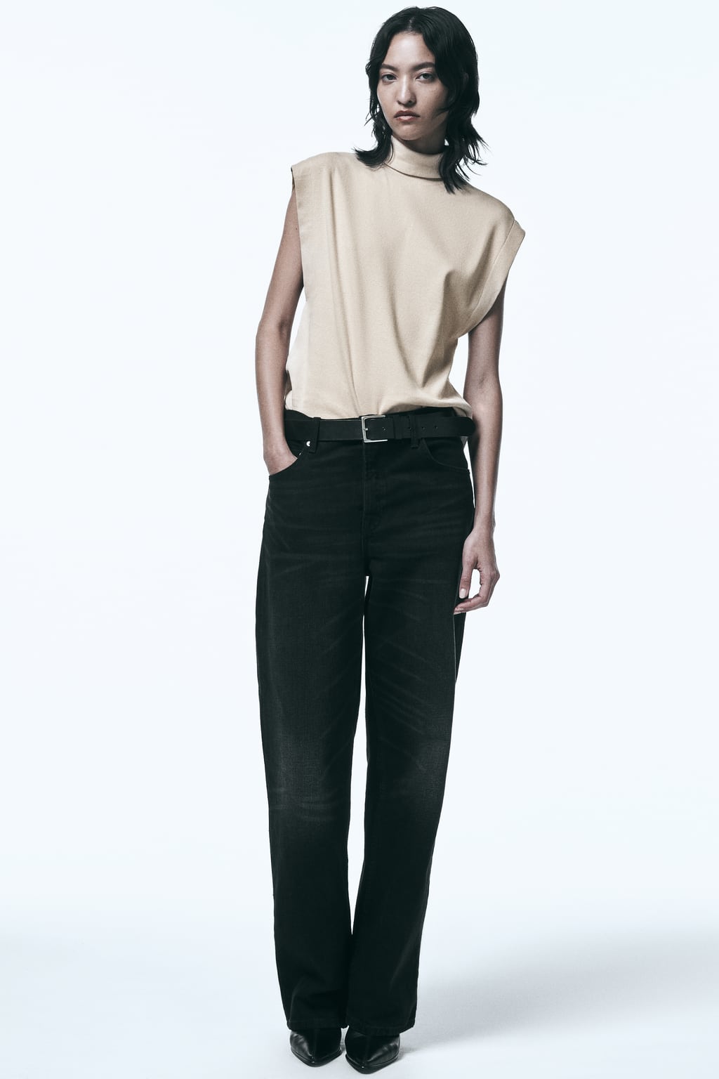 

Хлопковая футболка в рубчик ZARA, песочный