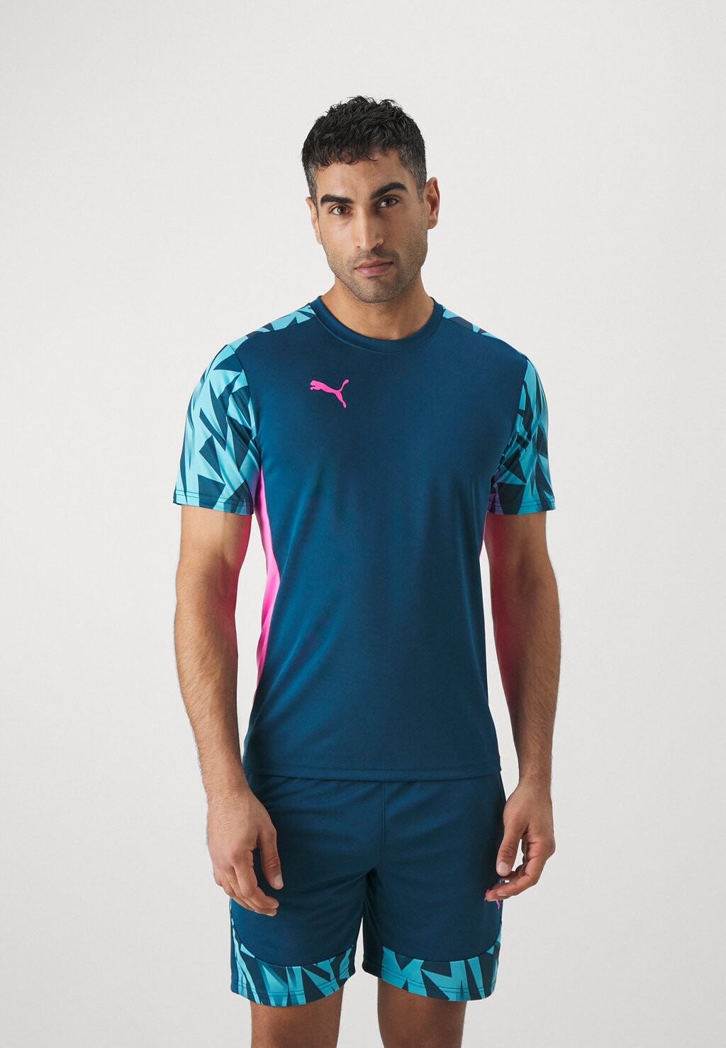 

Спортивная футболка Individual Final Puma, цвет ocean tropic/bright aqua
